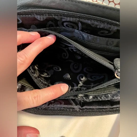 *VINTAGE* Brighton Crossbody Purse/Bag - Patent Leather Croc- Brown/Black - Picture 13 of 15